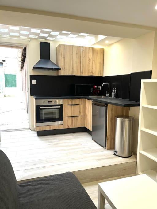 Appartement Cosy Avec Terrasse Марсель Экстерьер фото